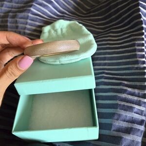 Tiffany & Co. RARE Fine Somerset Mesh Medium Bangle in Silver